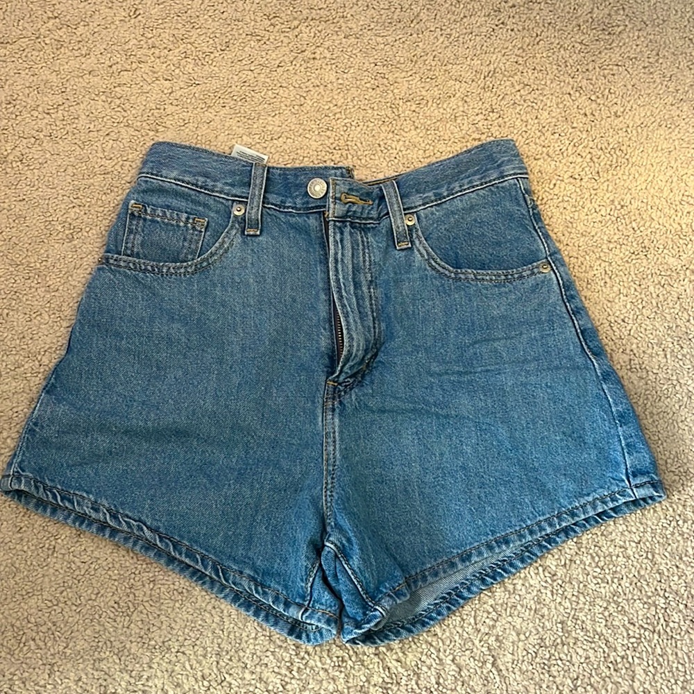 Adorable Levi jean shorts